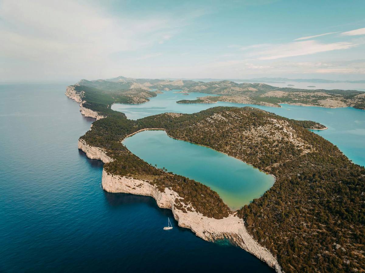 Kornati Coves & Zadar Old Town - from Split route cover