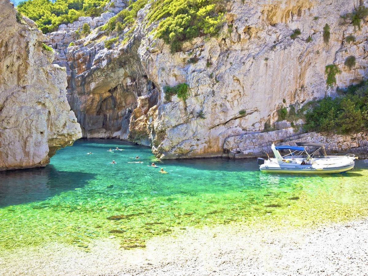 Spectacular Croatian coastline spots