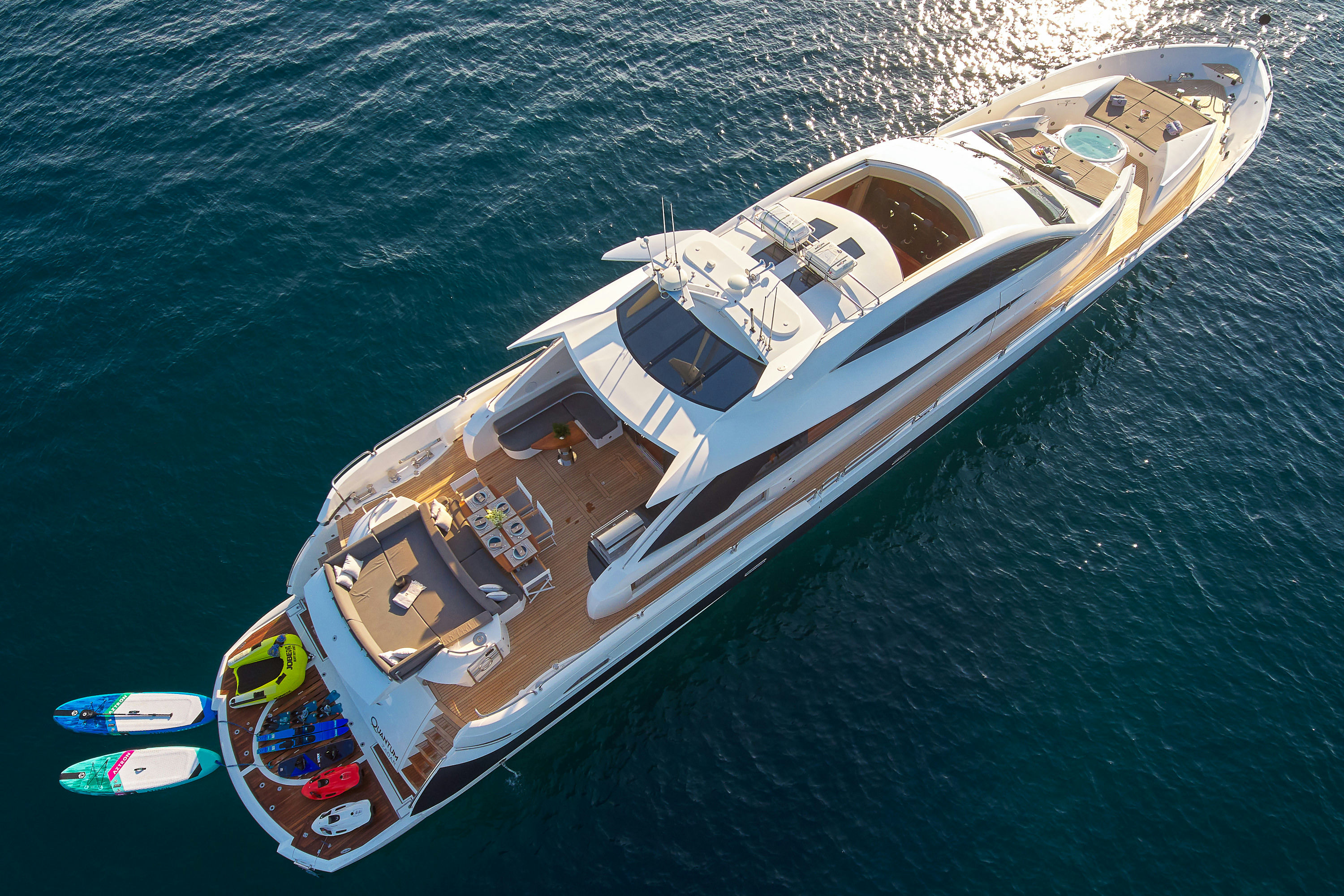 Exterior PREDATOR 108 image 5
