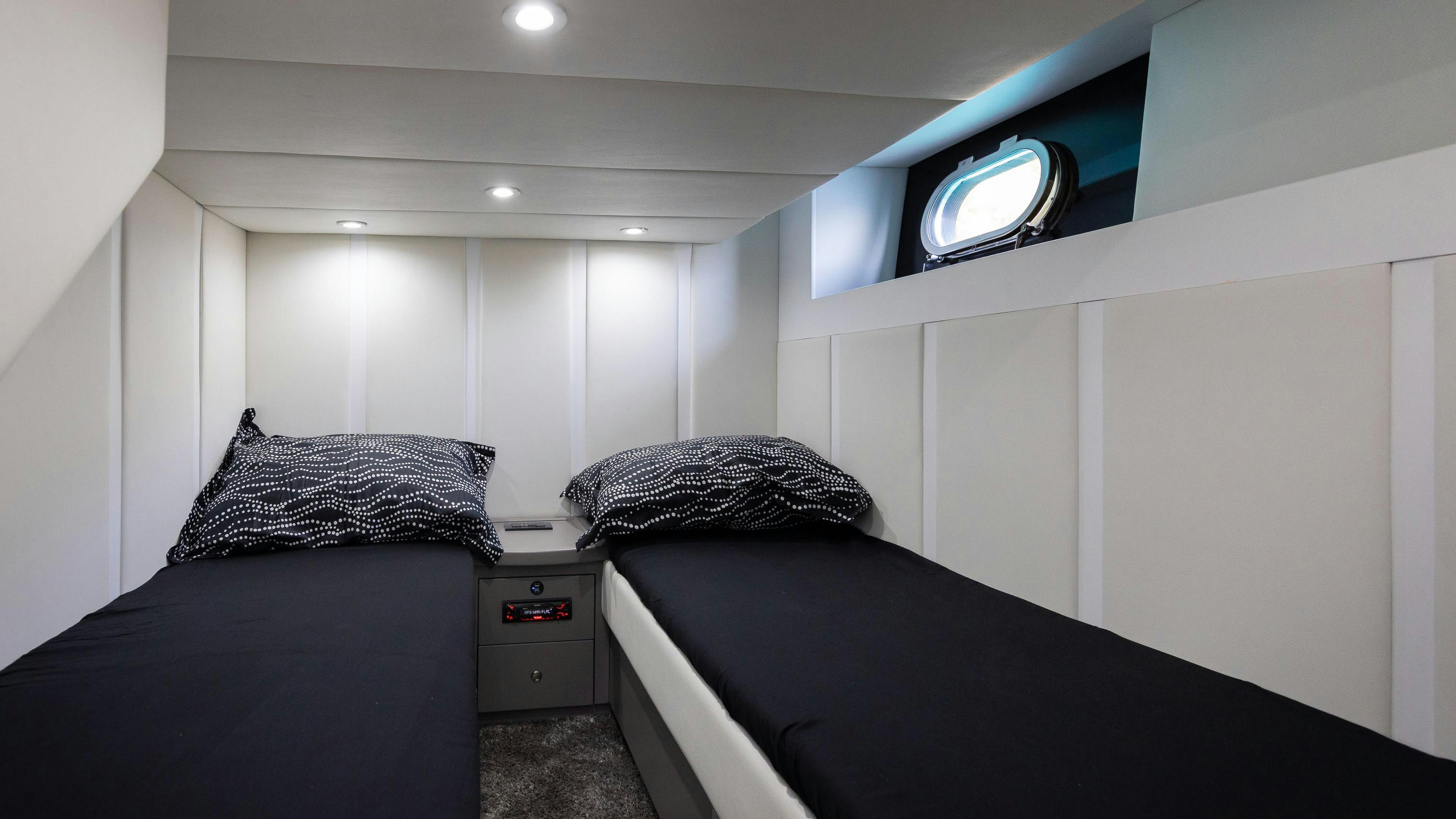 Interior TECNOMAR MADRAS 64 image 21