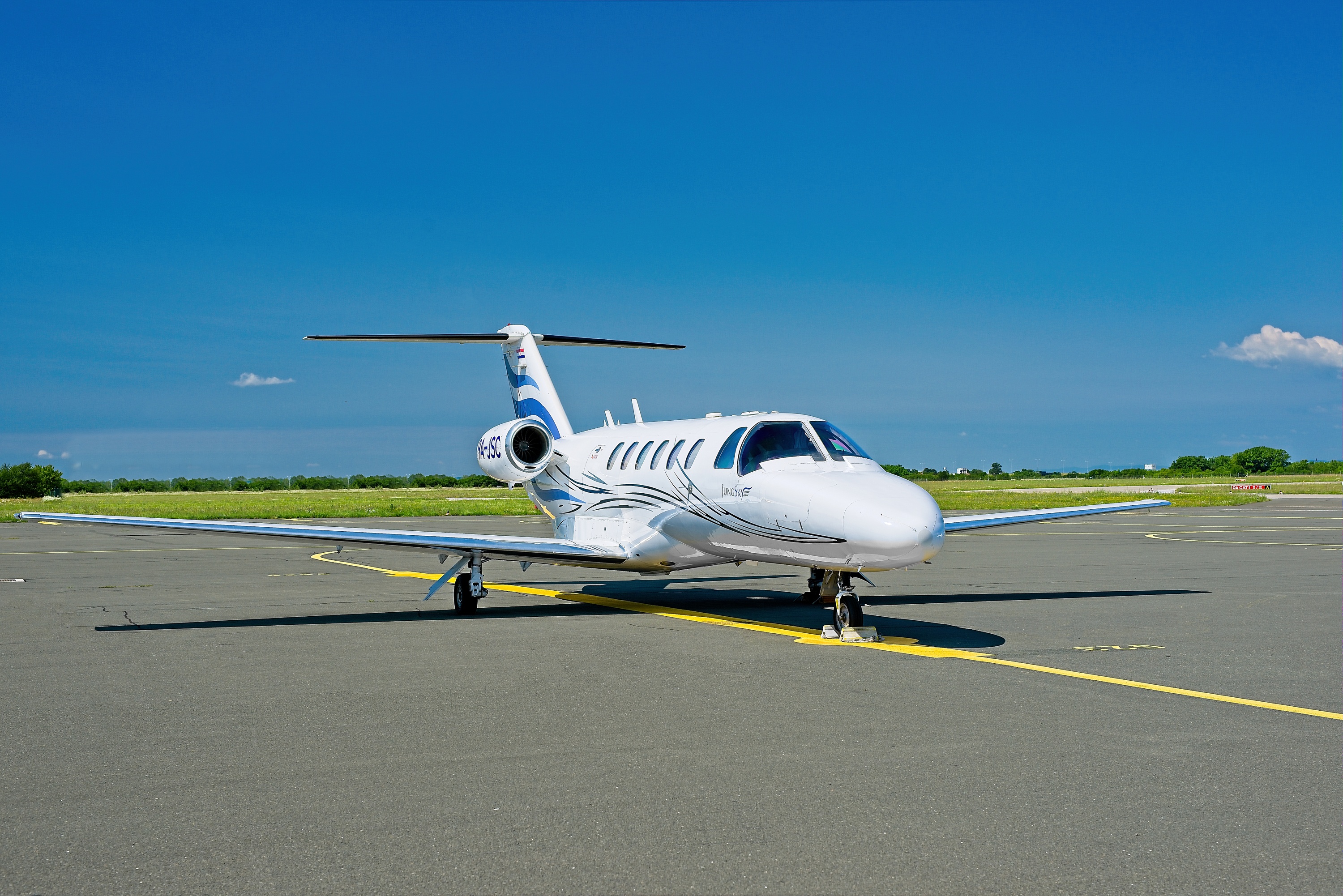 Jet-in and Jet-out  experience cover image