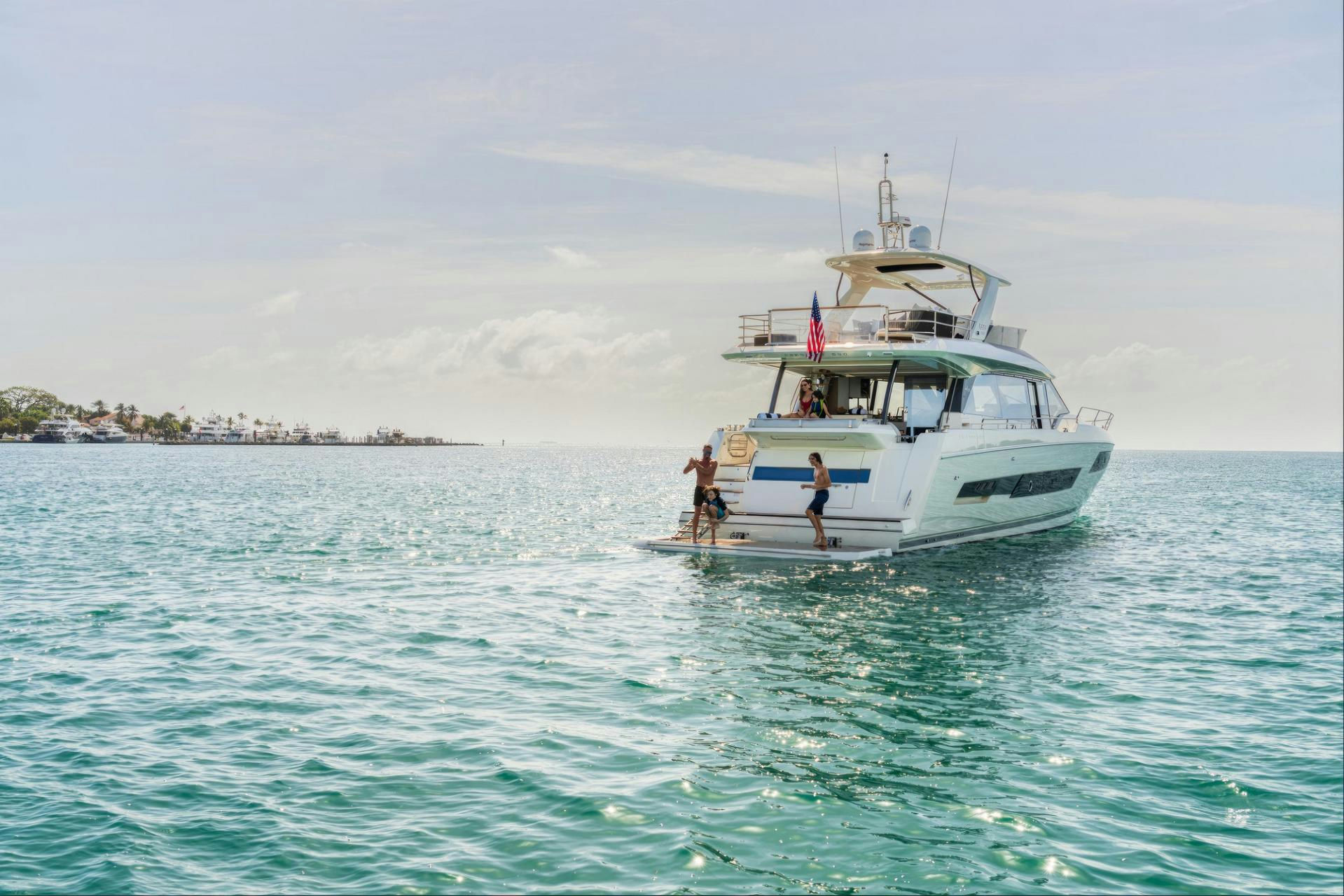 Prestige 690 photo 10