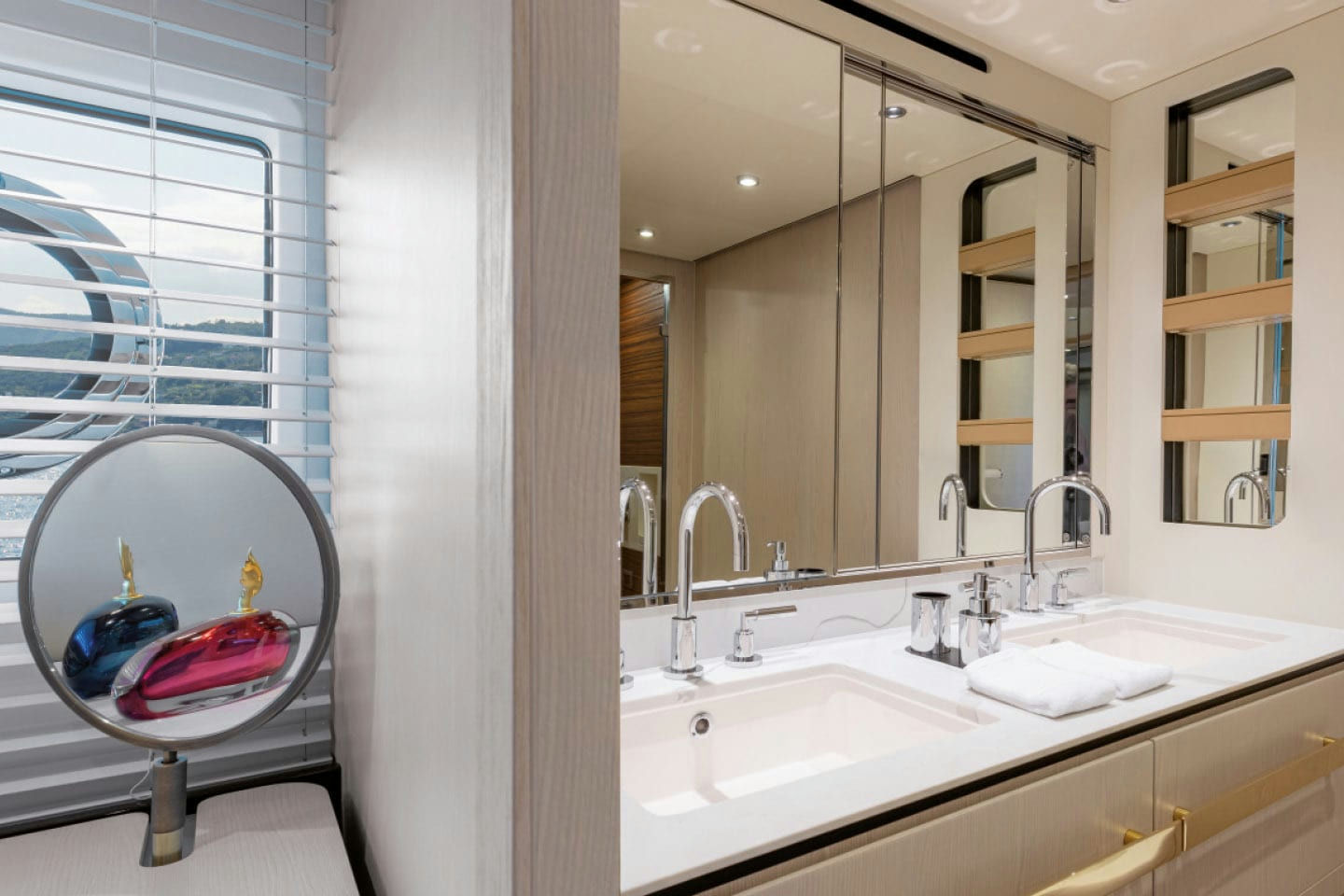 Interior AZIMUT 78 image 23