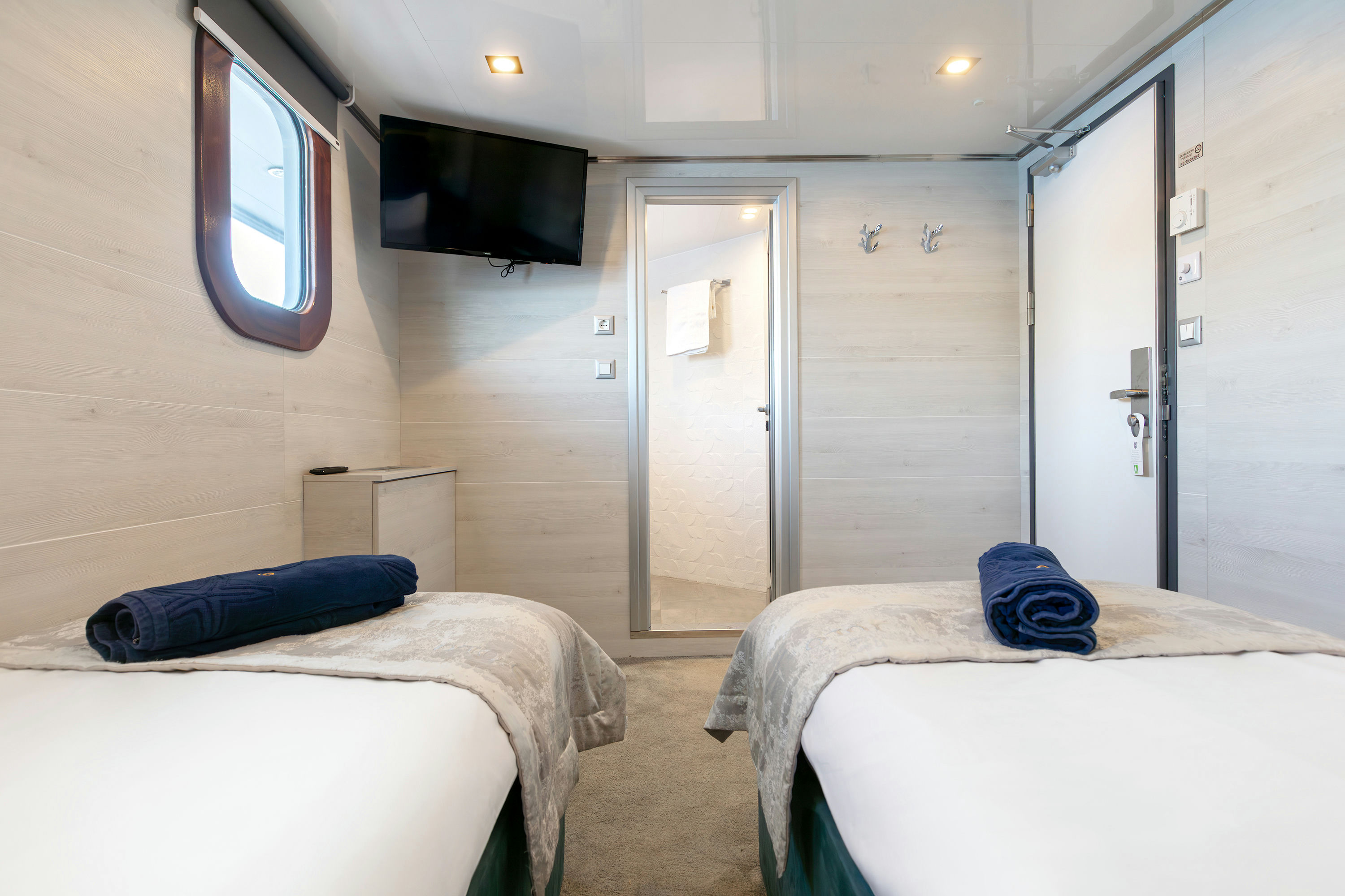 Interior YOLO image 24