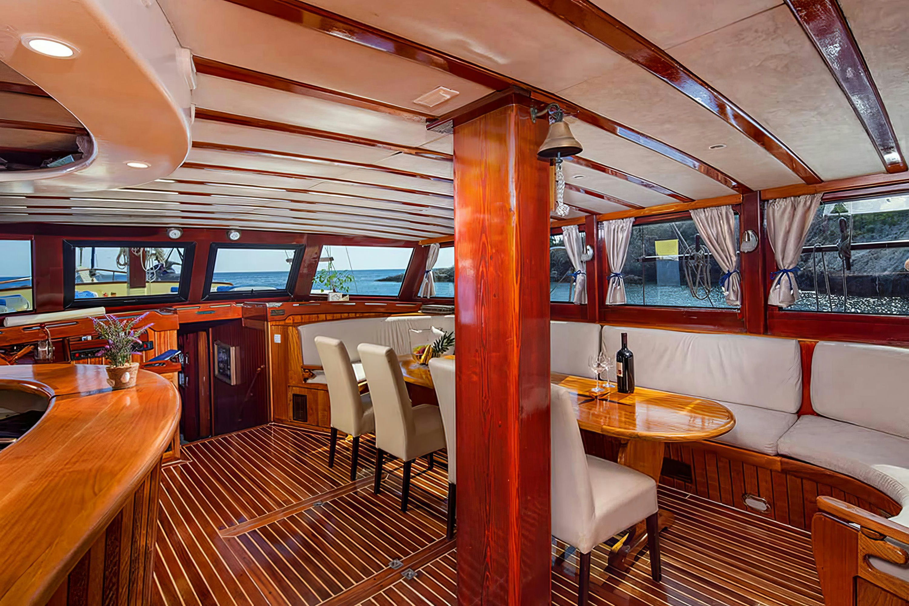 Interior ELEGANZA image 24