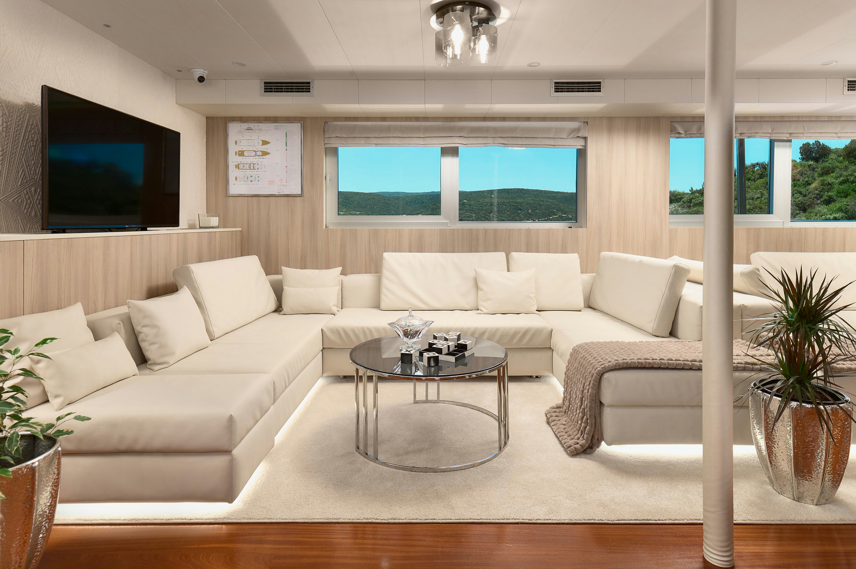 Interior CRISTAL image 19