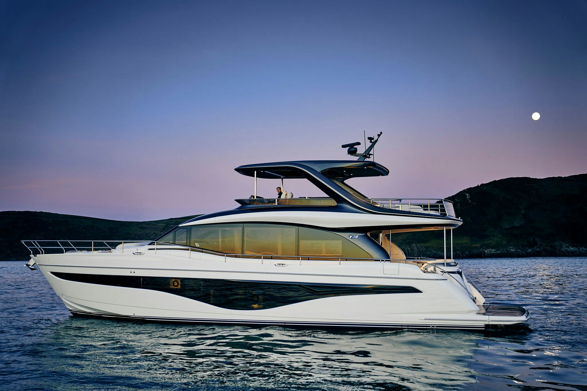 Charter Princess Y72 ELIZABETH Dubrovnik luxury yacht Charter in Split
