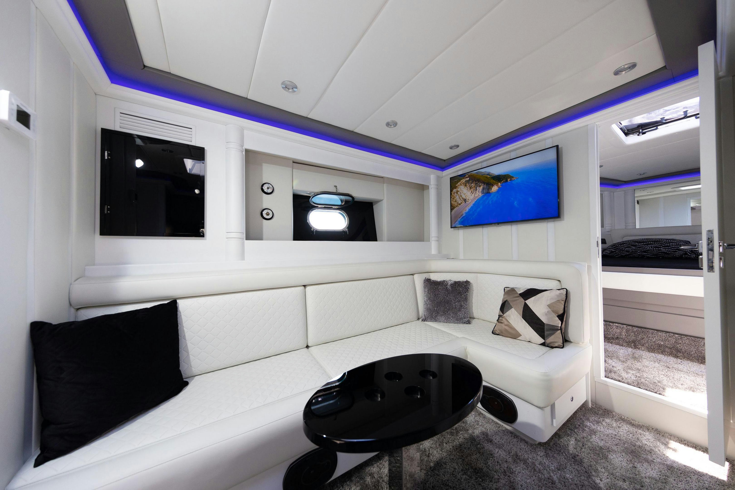 Interior TECNOMAR MADRAS 64 image 17