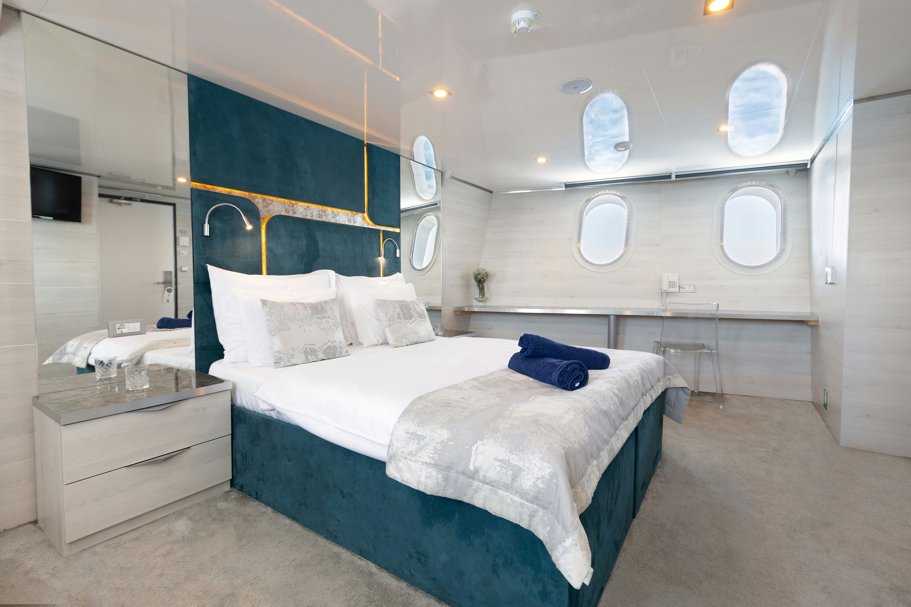 Interior YOLO image 20