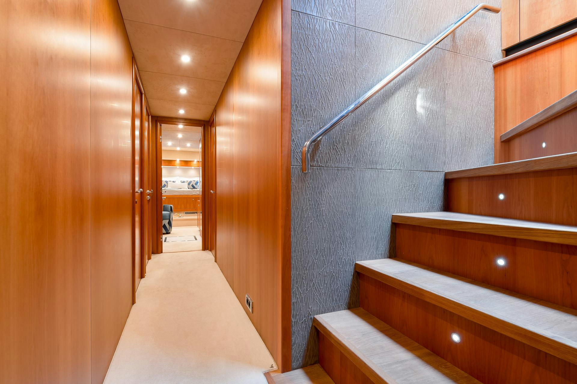 Interior Predator 108 image 29