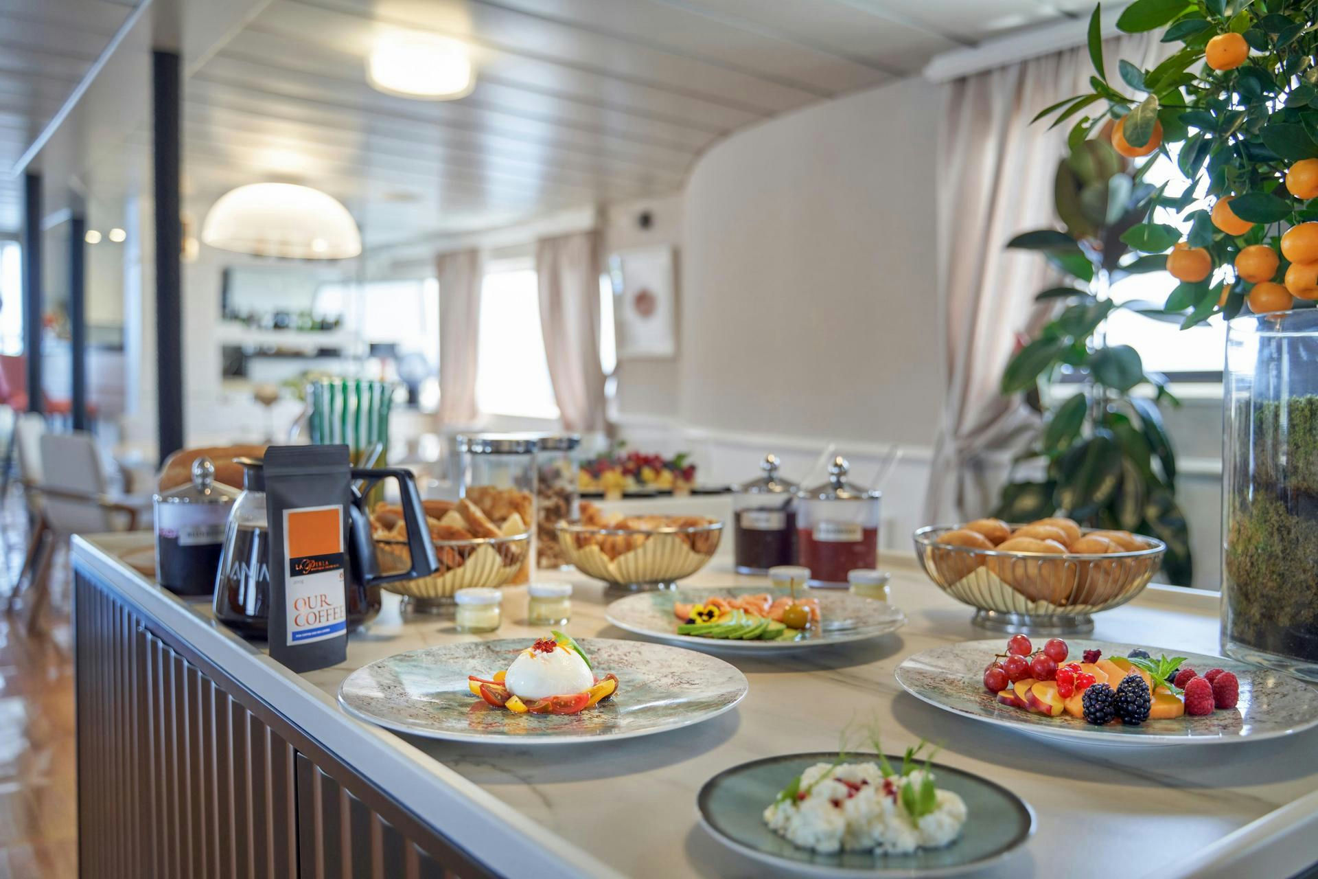 Interior La Perla image 17