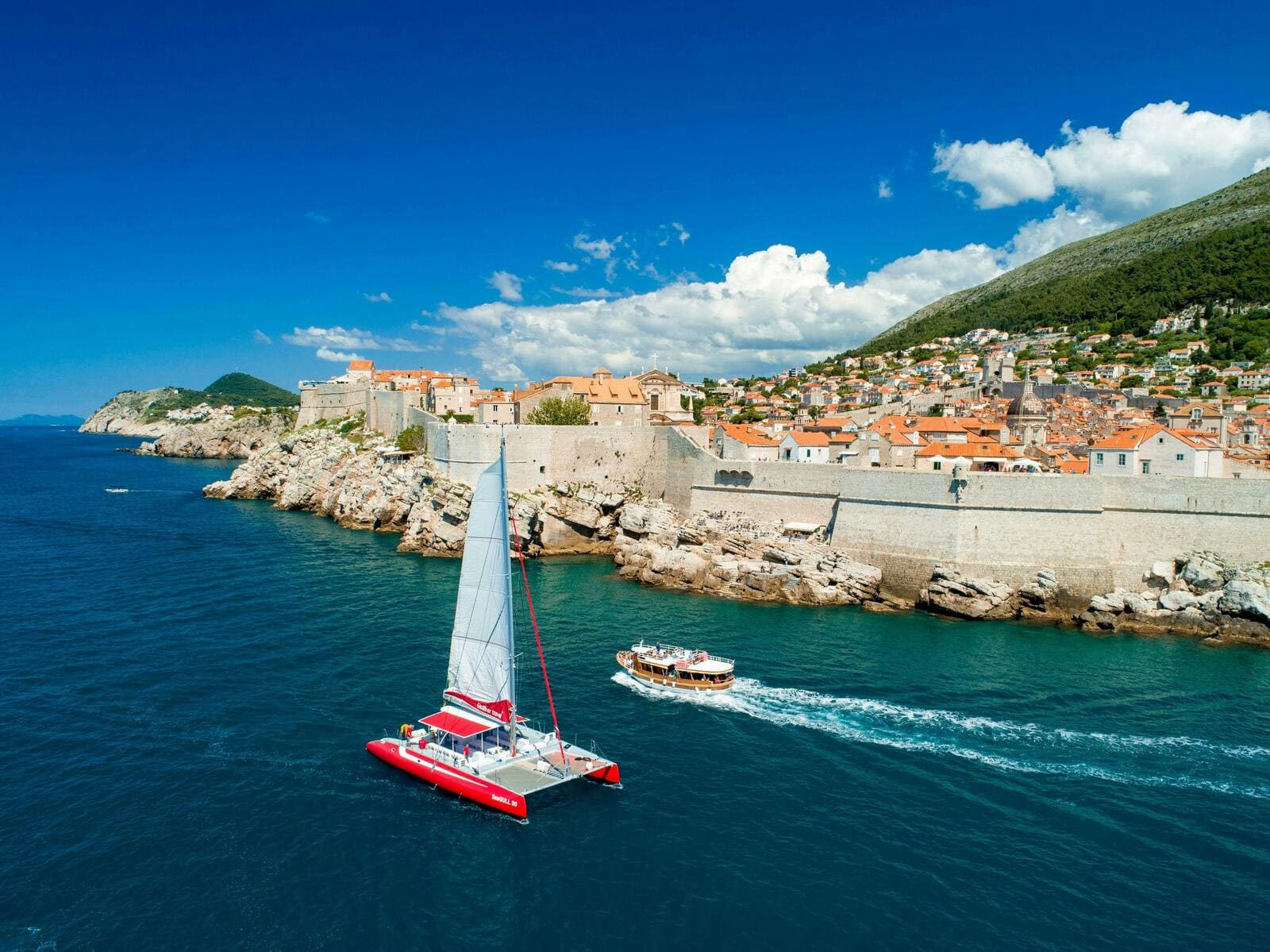 charter a catamaran Seagull 30