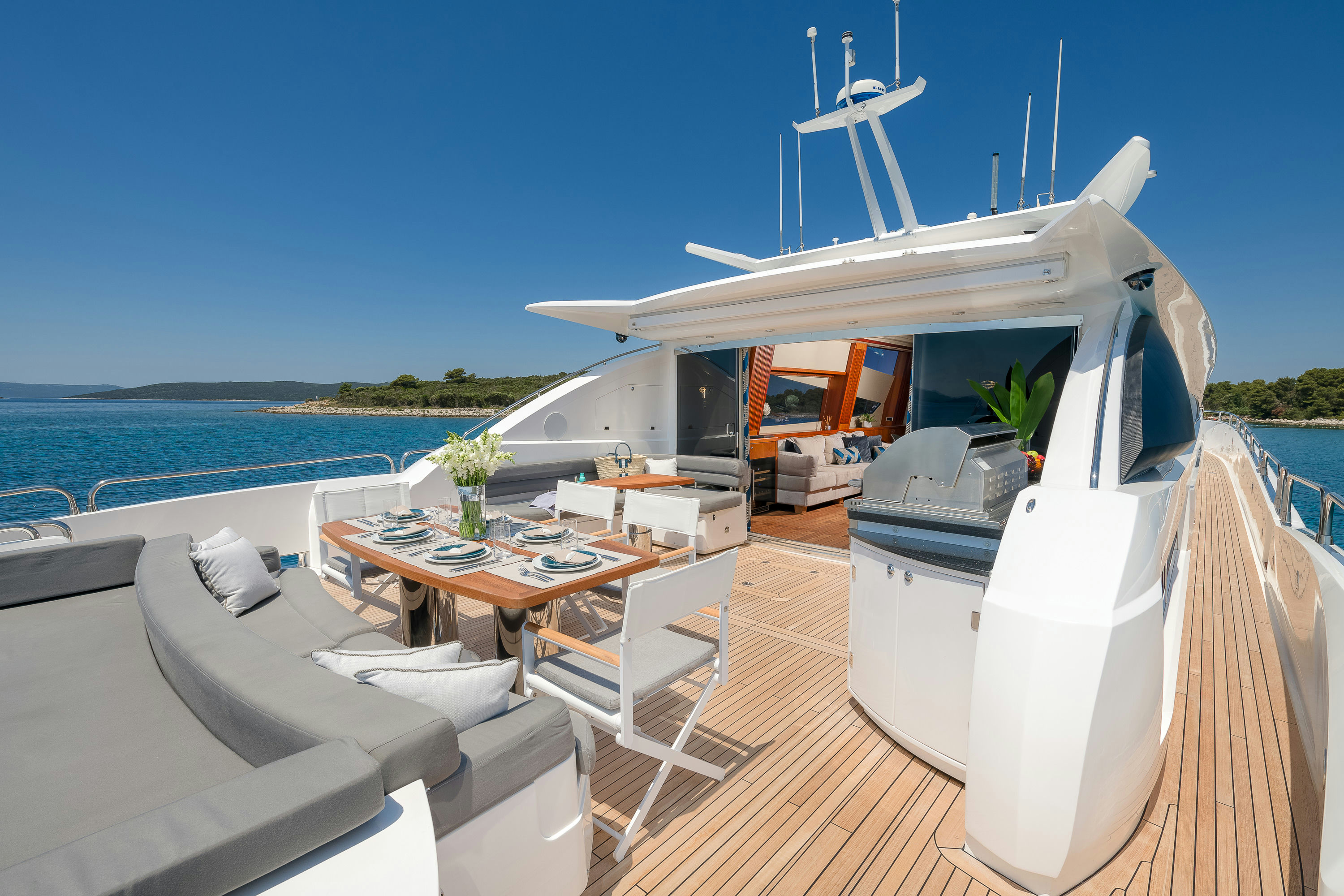 Exterior PREDATOR 108 image 12
