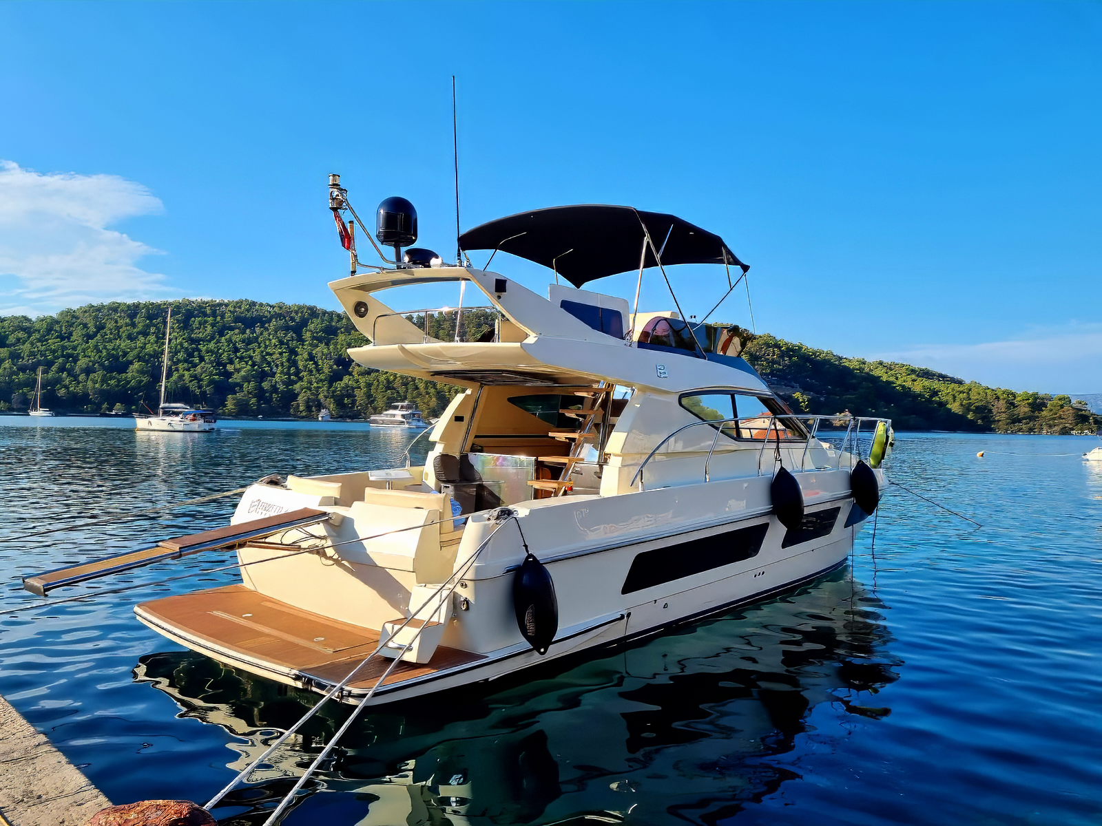 Ferretti 43 photo 15
