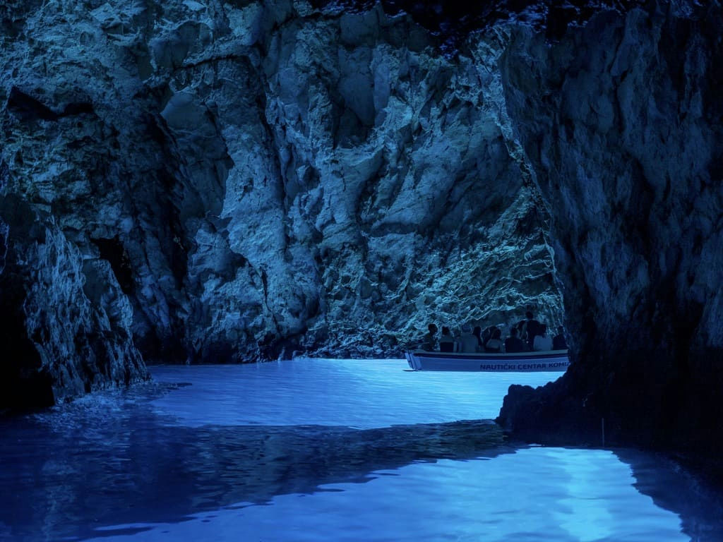 Bisevo Blue cave
