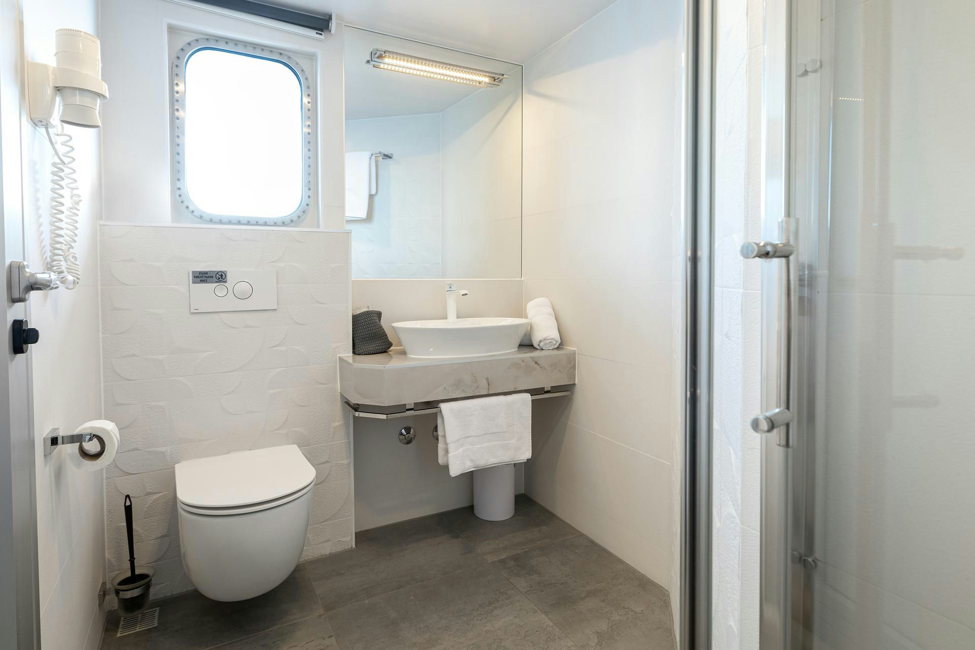 Interior Yolo image 26