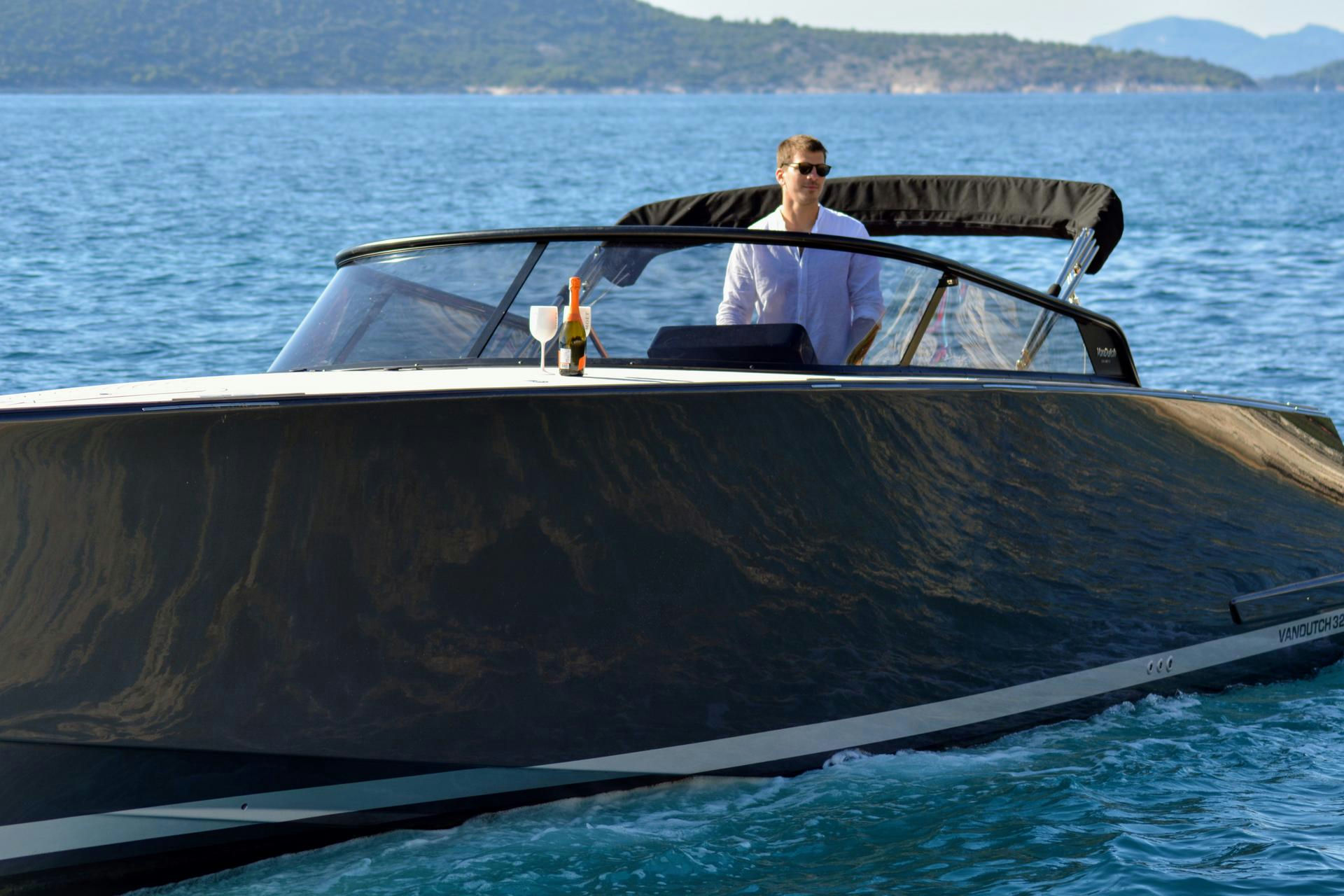 Dubrovnik Charter Vandutch comfort