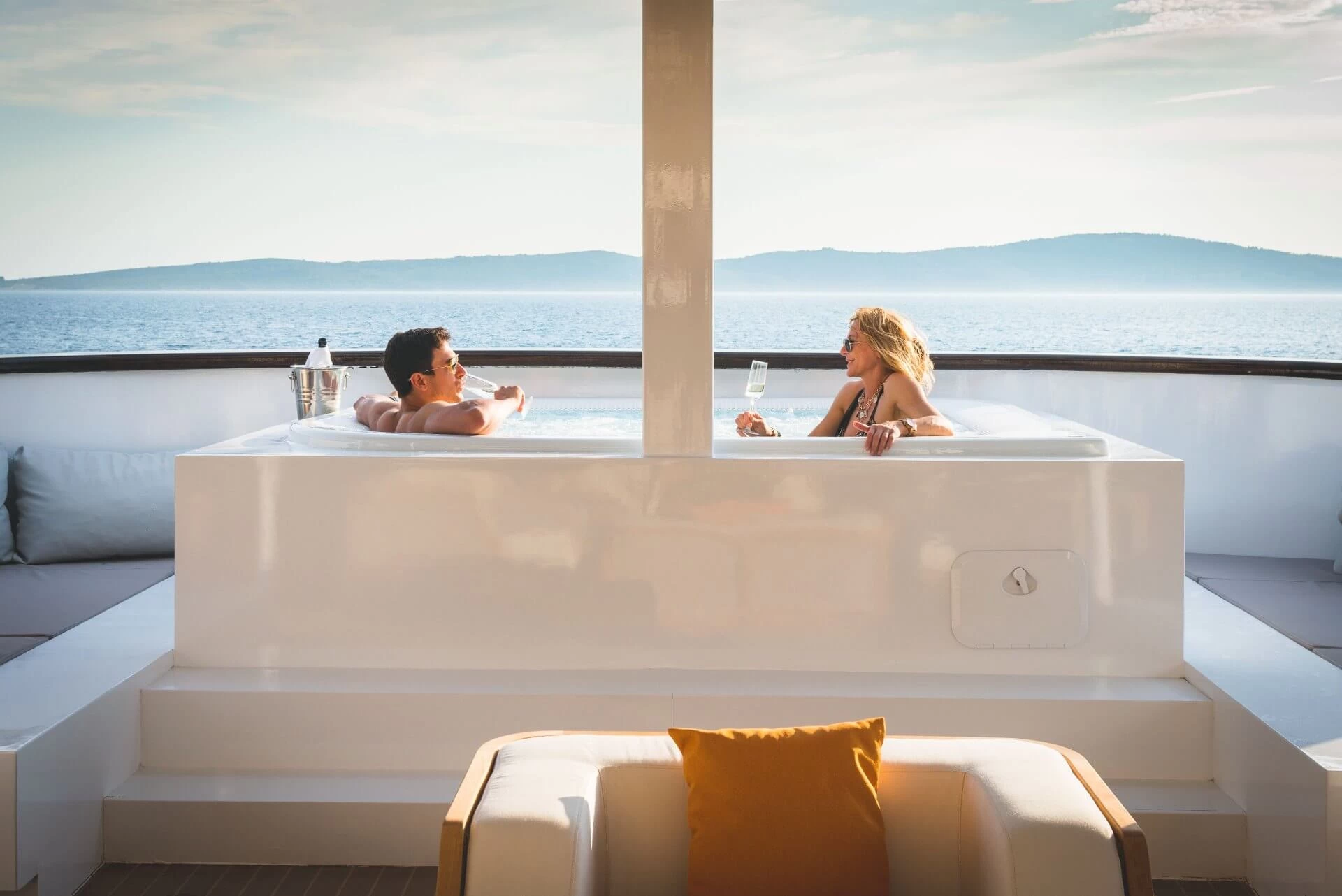 Dubrovnik charter jacuzzi