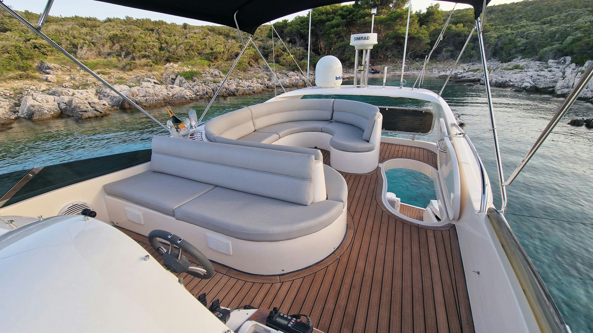 Astondoa 46 Fly photo 14