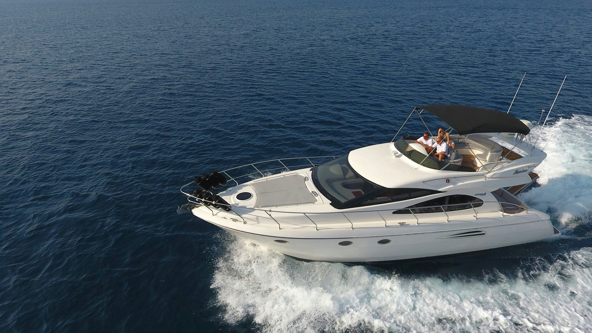 Astondoa 46 Fly photo 1