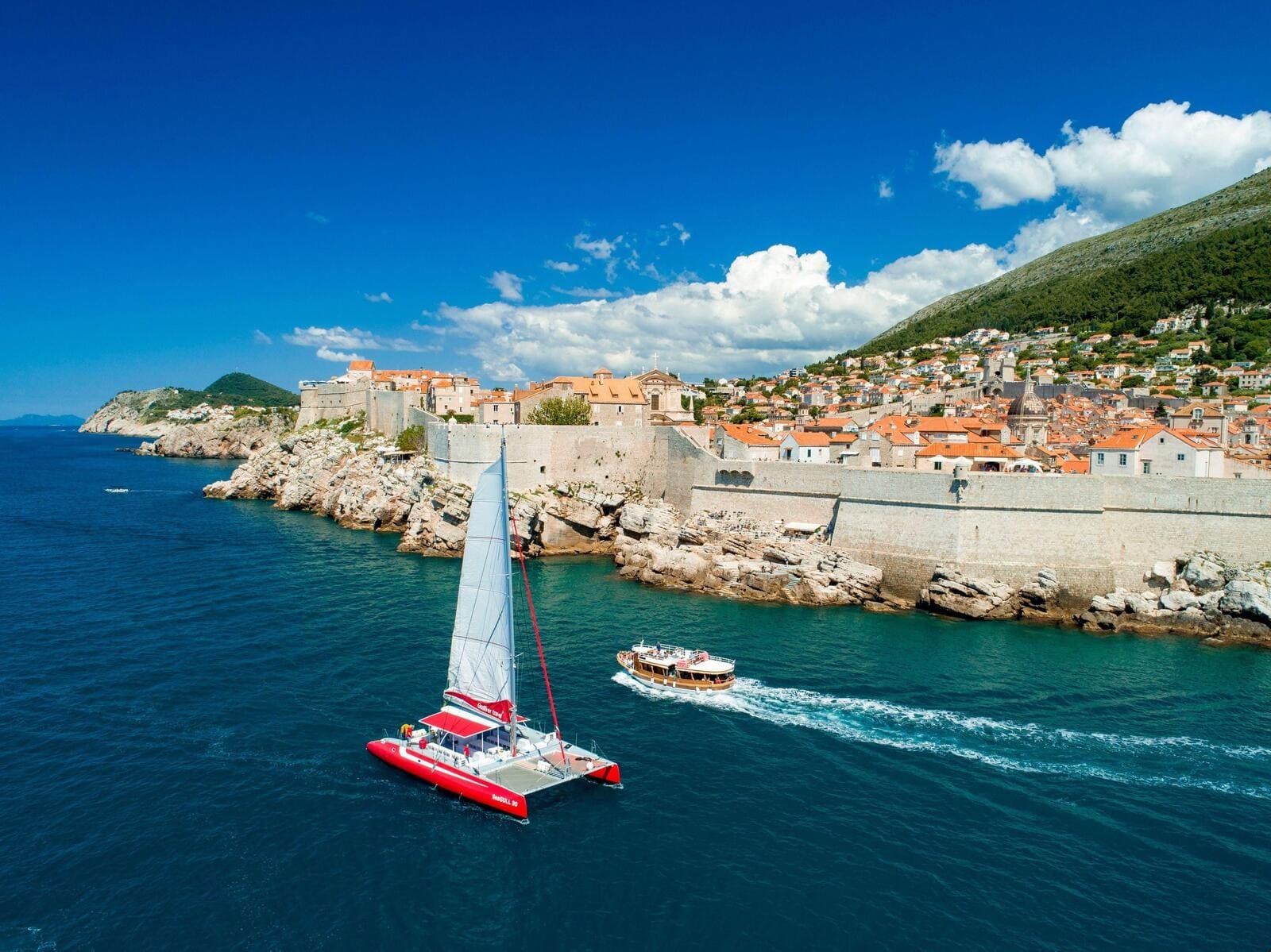 charter a catamaran Seagull 30