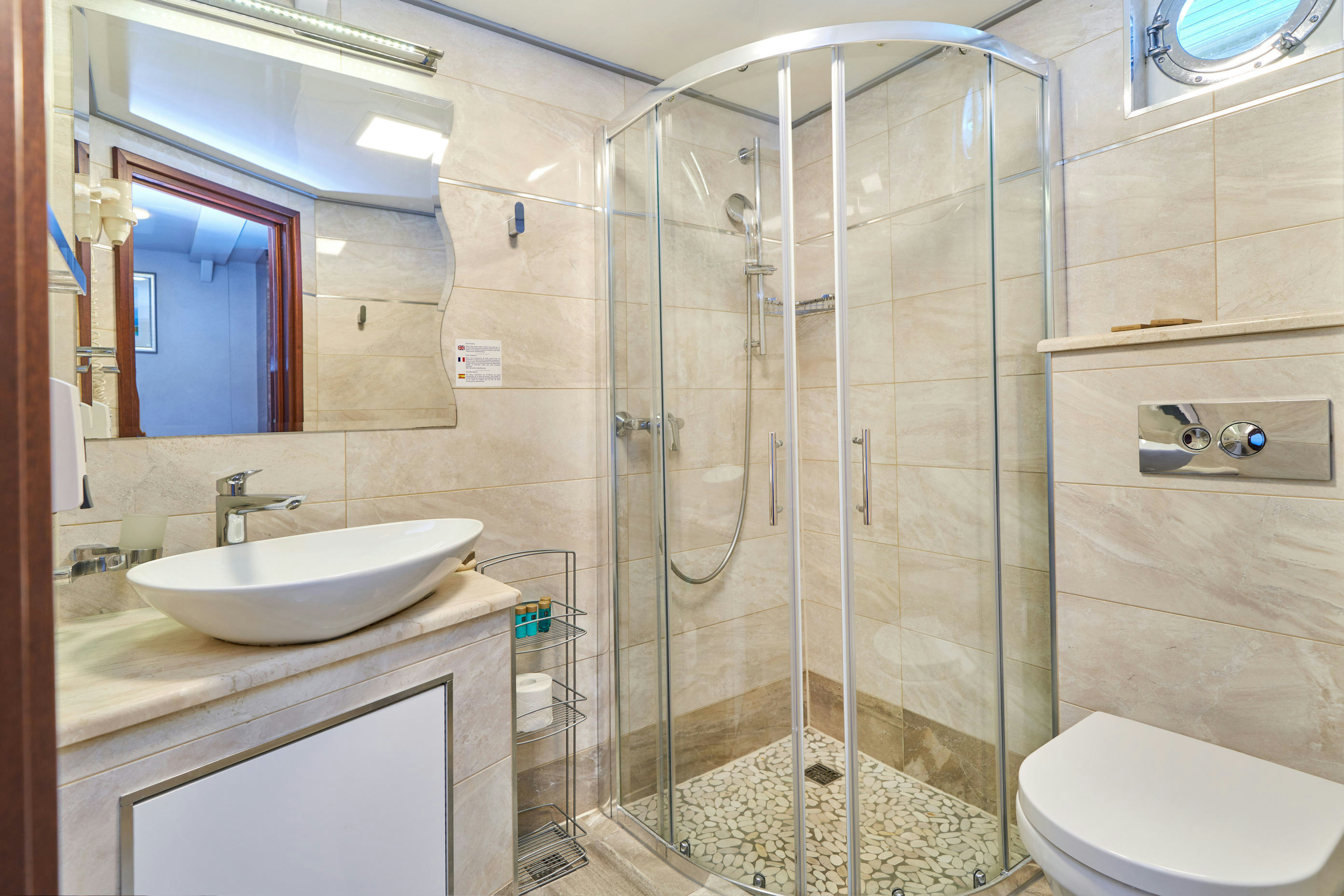 Interior CASABLANCA image 24