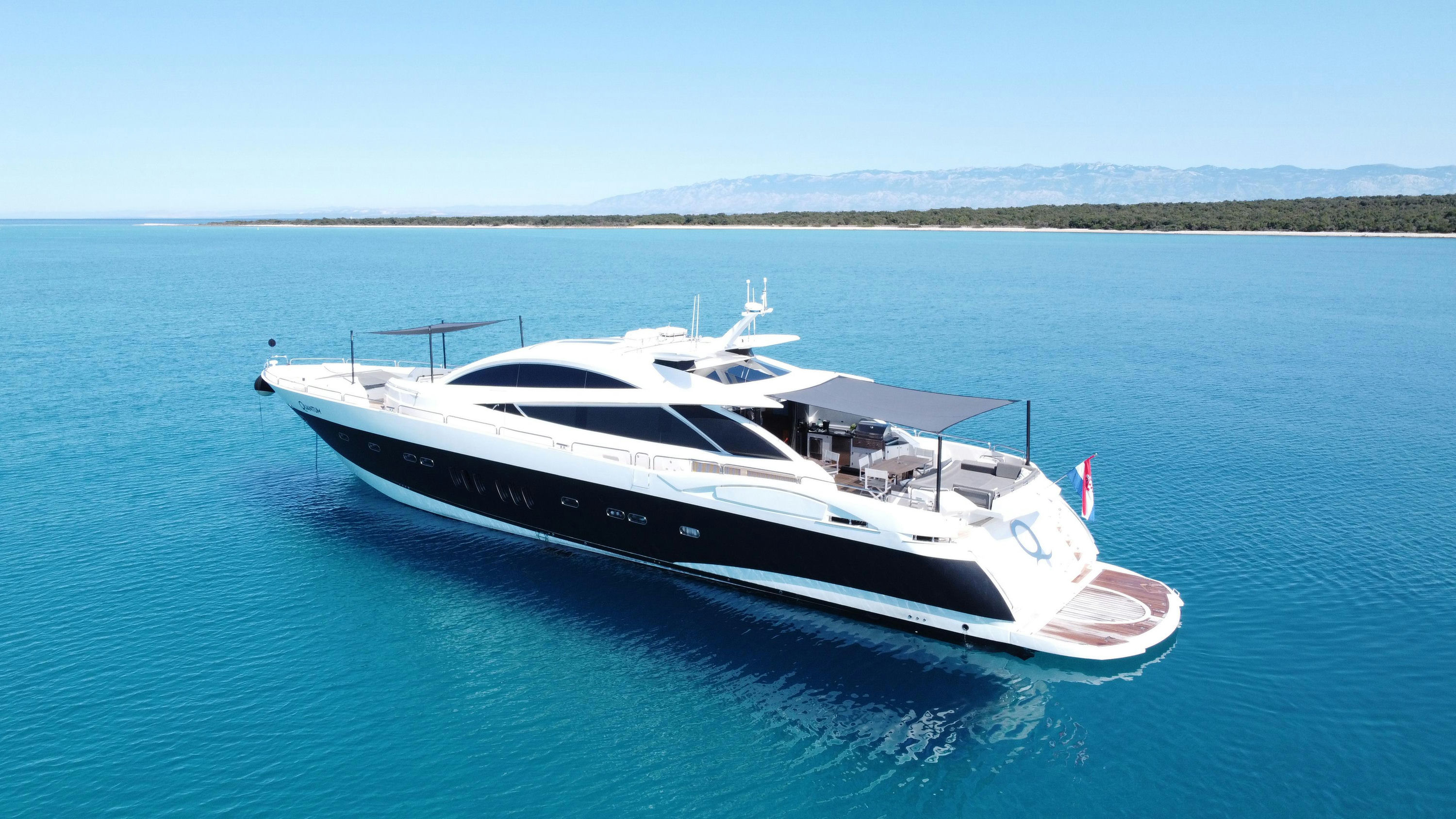 Exterior PREDATOR 108 image 7