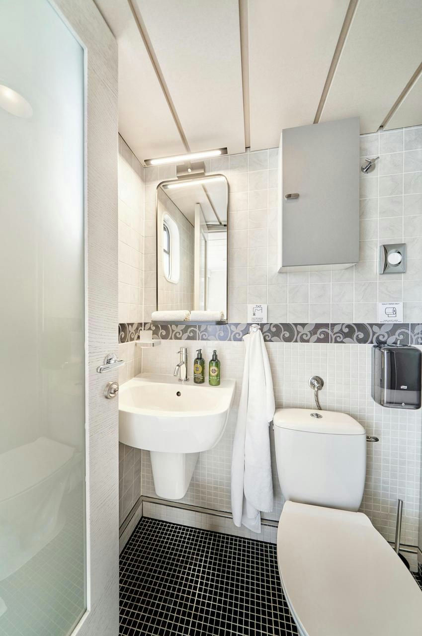 Interior La Perla image 24