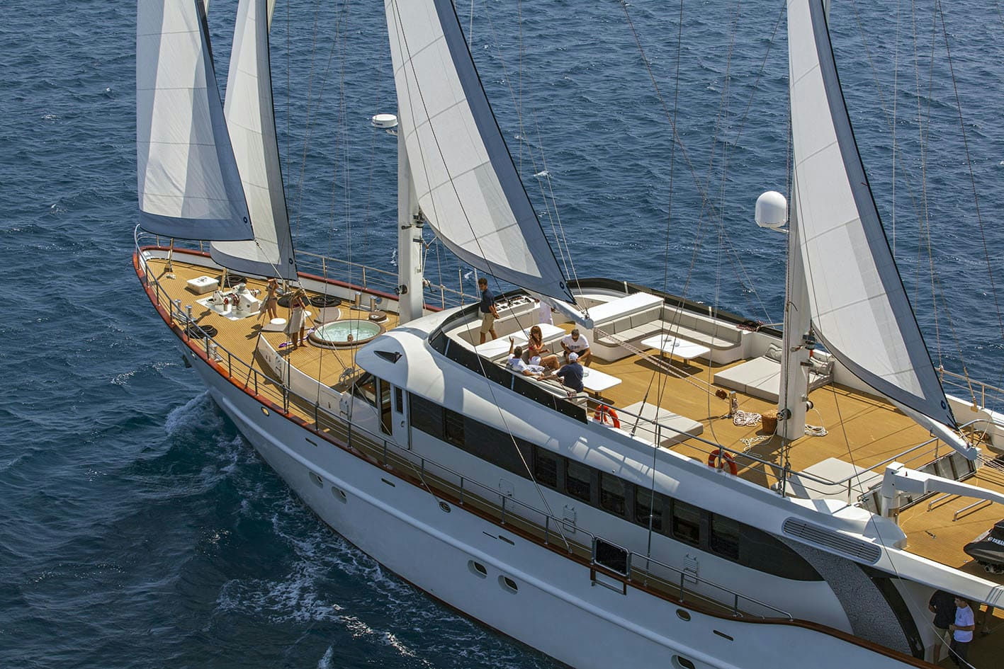 Exterior MSY NAVILUX image 1