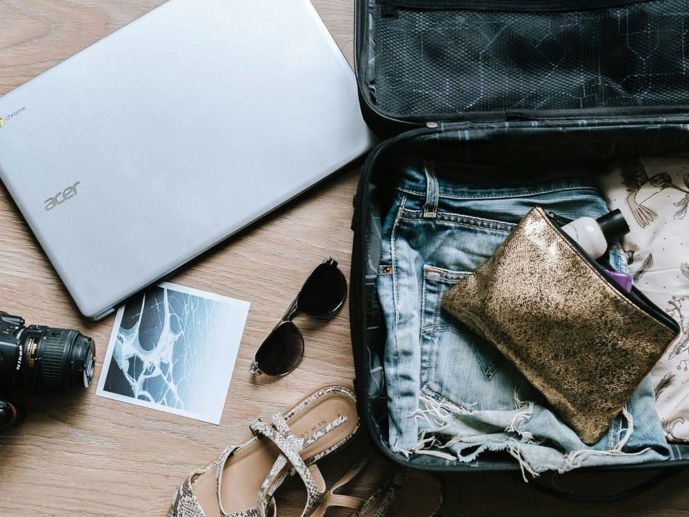 Packing tips article cover