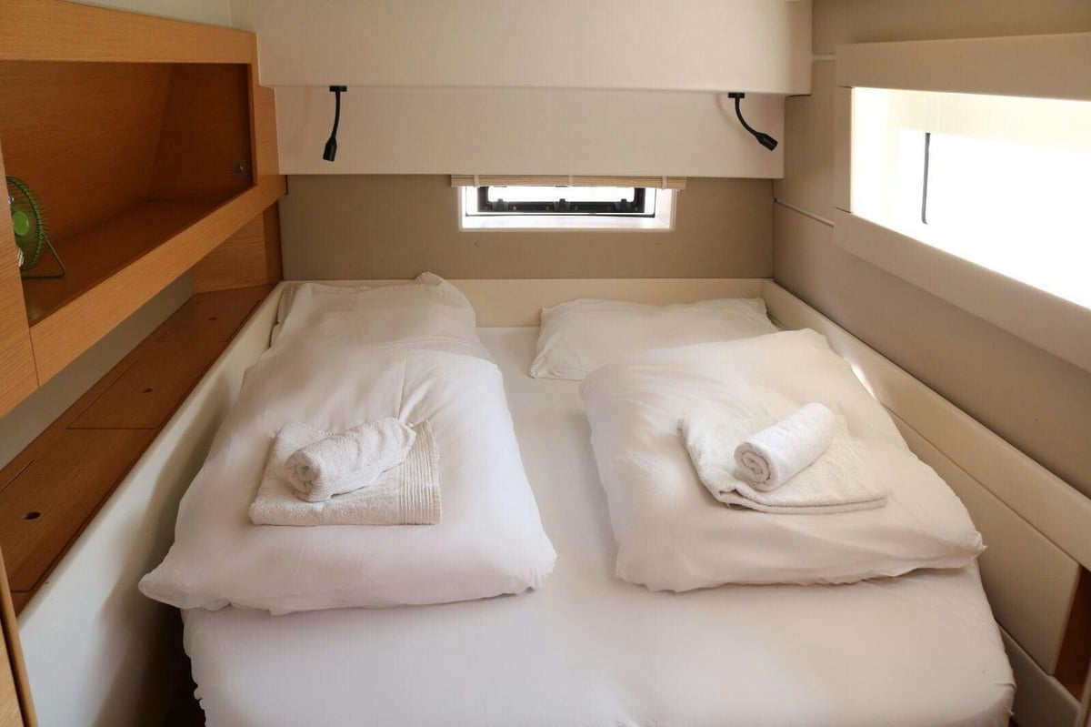 Interior Nautitech 46 image 8