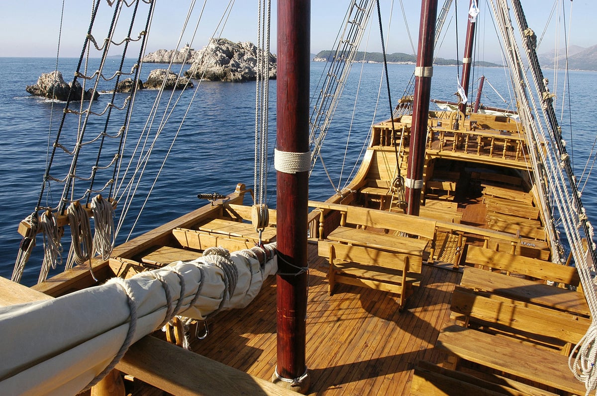 Exterior Galleon Tirena image 4