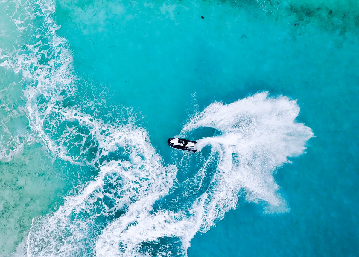 Water sports equipment cover image 1