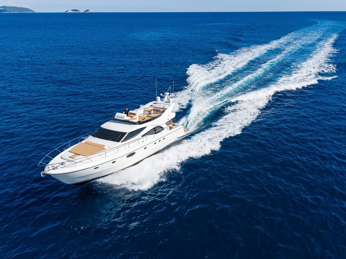 Exterior Ferretti 591 image 3
