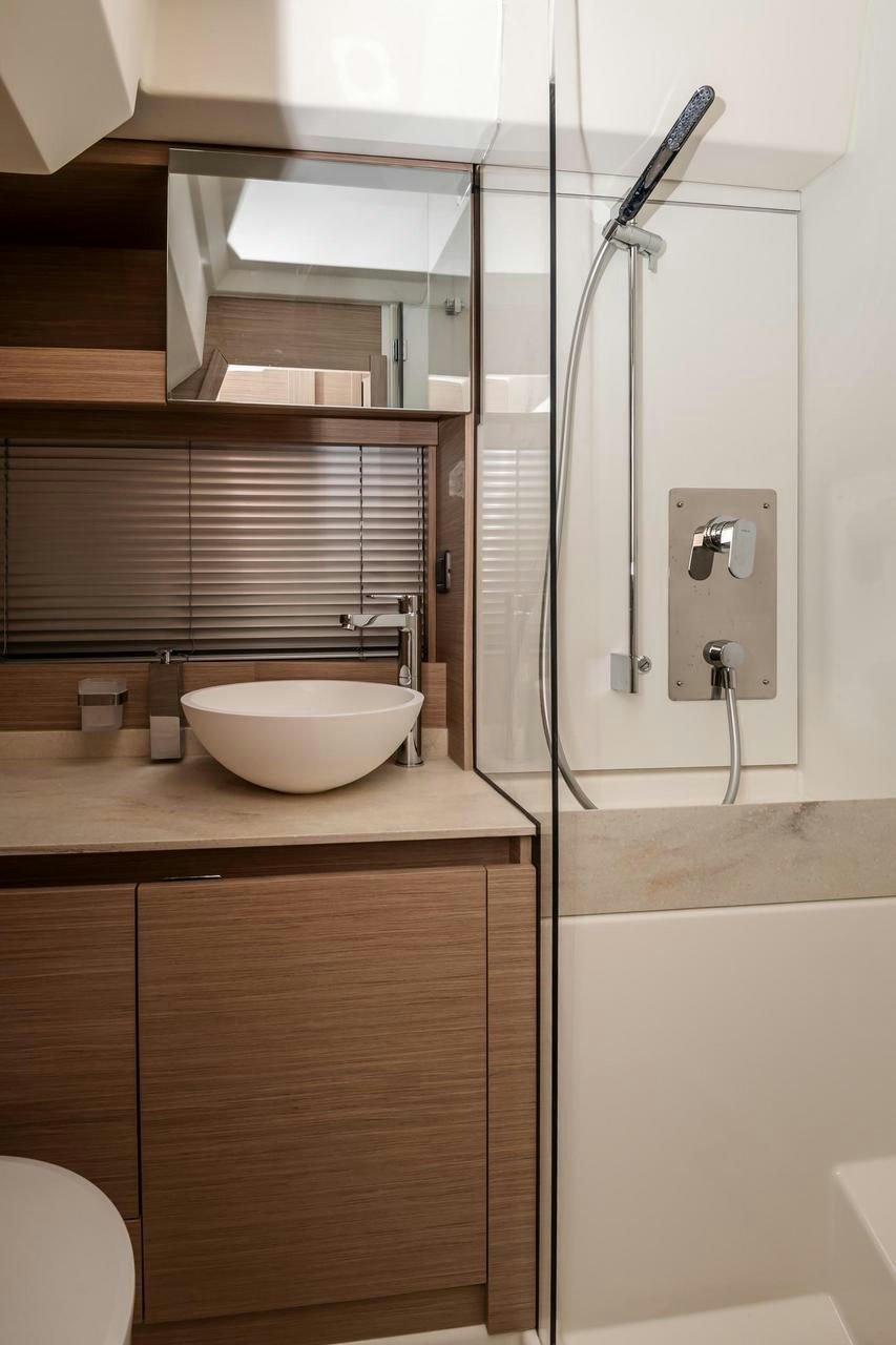 Interior Prestige 420 image 16
